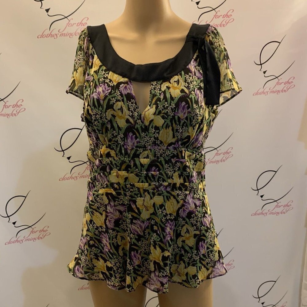 GUESS JEANS. Size Large (M??) Lined Peplum. Silk Pullover. Open Back. B83.